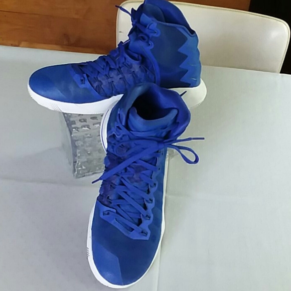 habitat athletic shoes